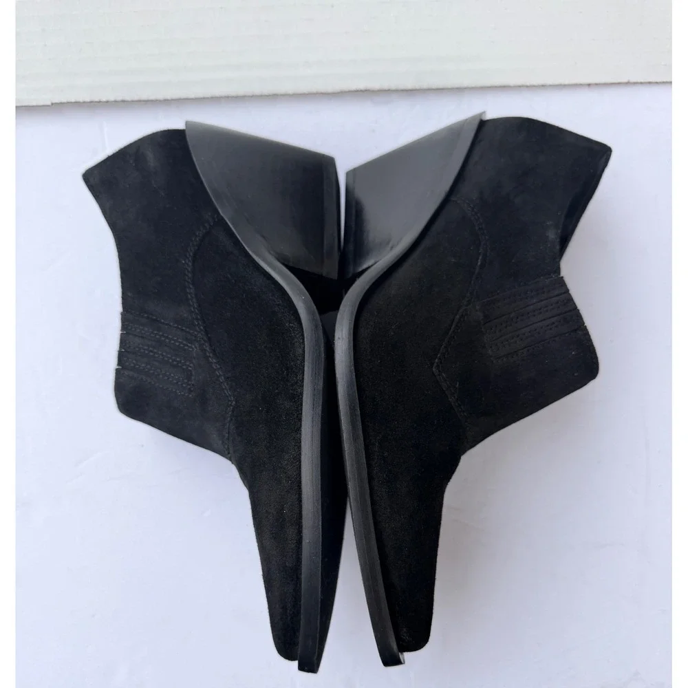 Seychelles Black Suede Low Top‎ Pointed Toe Block Heel Ankle Bootie Boots Sz 6.5